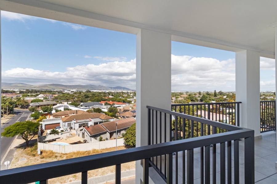 2 Bedroom Property for Sale in Flamingo Vlei Western Cape